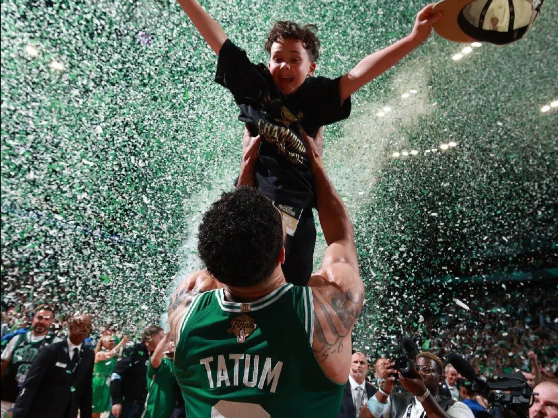 关于菲律宾男篮逆转奇才,塔图姆关键制胜的信息 关于菲律宾男篮逆转奇才,塔图姆关键制胜的信息