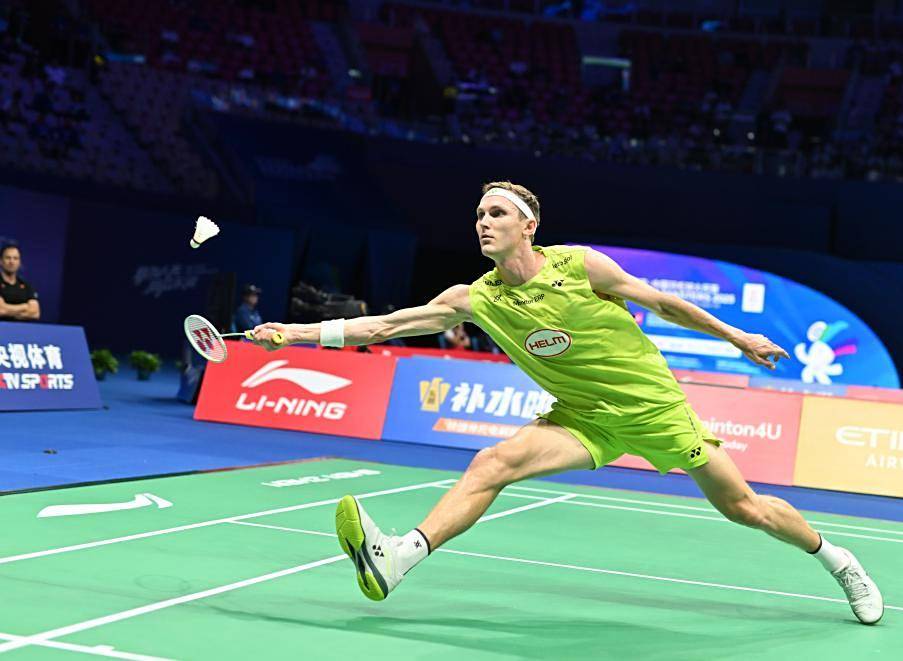 关于泰国羽毛球队险胜中国羽毛球队，安赛龙送出助攻的信息