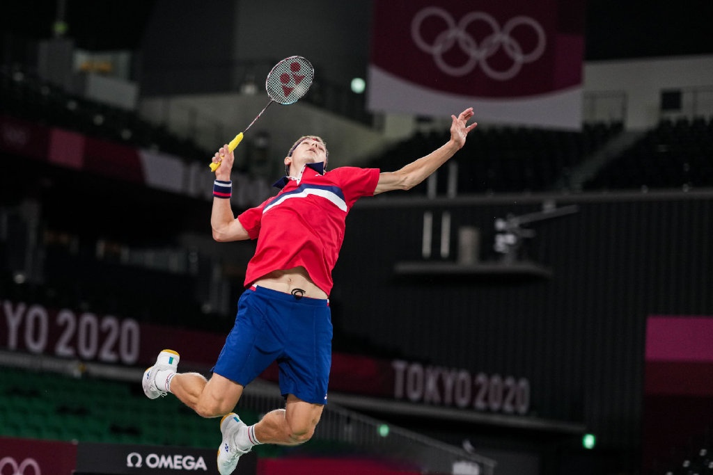 包含印度羽毛球队险胜法国羽毛球队，安赛龙惊艳世界的词条