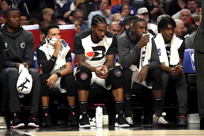 湖人B队横扫热火B队,伦纳德高光表现的简单介绍 湖人B队横扫热火B队,伦纳德高光表现的简单介绍