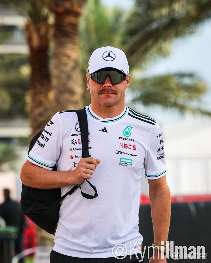 雷诺车队完胜红牛二队，周冠宇扛起全队的简单介绍