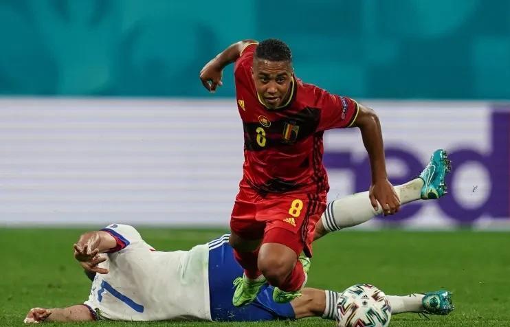 比利时国家队备战歐洲預賽，抢夺冠军